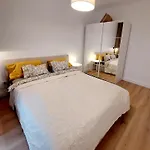 Luxury Modern New With Garden&free Parking,close To Wroclaw Self Check-in 24h Siechnice