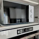 Luxury Modern New With Garden&free Parking,close To Wroclaw Self Check-in 24h Appartement *