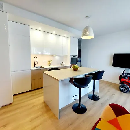 アパート Luxury Modern New With Garden&free Parking,close To Wroclaw Self Check-in 24h *