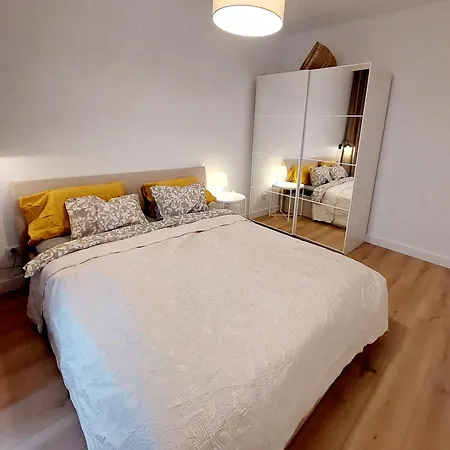 Luxury Modern New With Garden&free Parking,close To Wroclaw Self Check-in 24h Siechnice