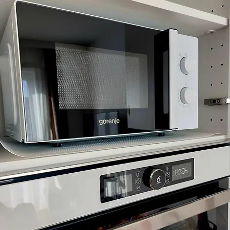 Luxury Modern New With Garden&free Parking,close To Wroclaw Self Check-in 24h Lejlighed *