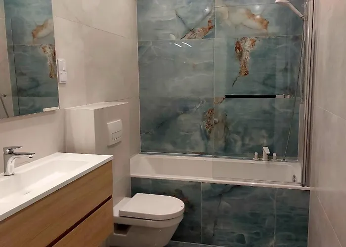 Luxury Modern New With Garden&free Parking,close To Wroclaw Self Check-in 24h * Siechnice