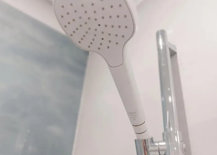 Apartment Luxury Modern New With Garden&free Parking,close To Wroclaw Self Check-in 24h Siechnice