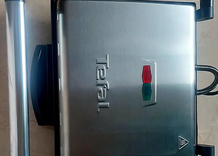 Daire Luxury Modern New With Garden&free Parking,close To Wroclaw Self Check-in 24h